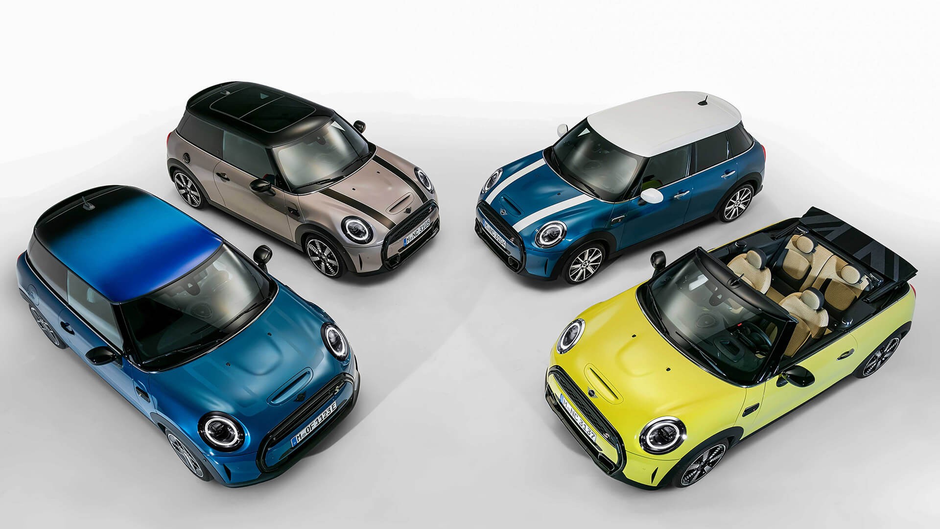 Yenilenen Tasarım ve Teknolojileriyle MINI 3 Kapı, MINI 5 Kapı ve MINI Cabrio Gün Yüzüne Çıktı | MINI Türkiye Yenilenen Tasarım ve Teknolojileriyle MINI 3 Kapı, MINI 5 Kapı ve MINI Cabrio Gün Yüzüne Çıktı | MINI Türkiye